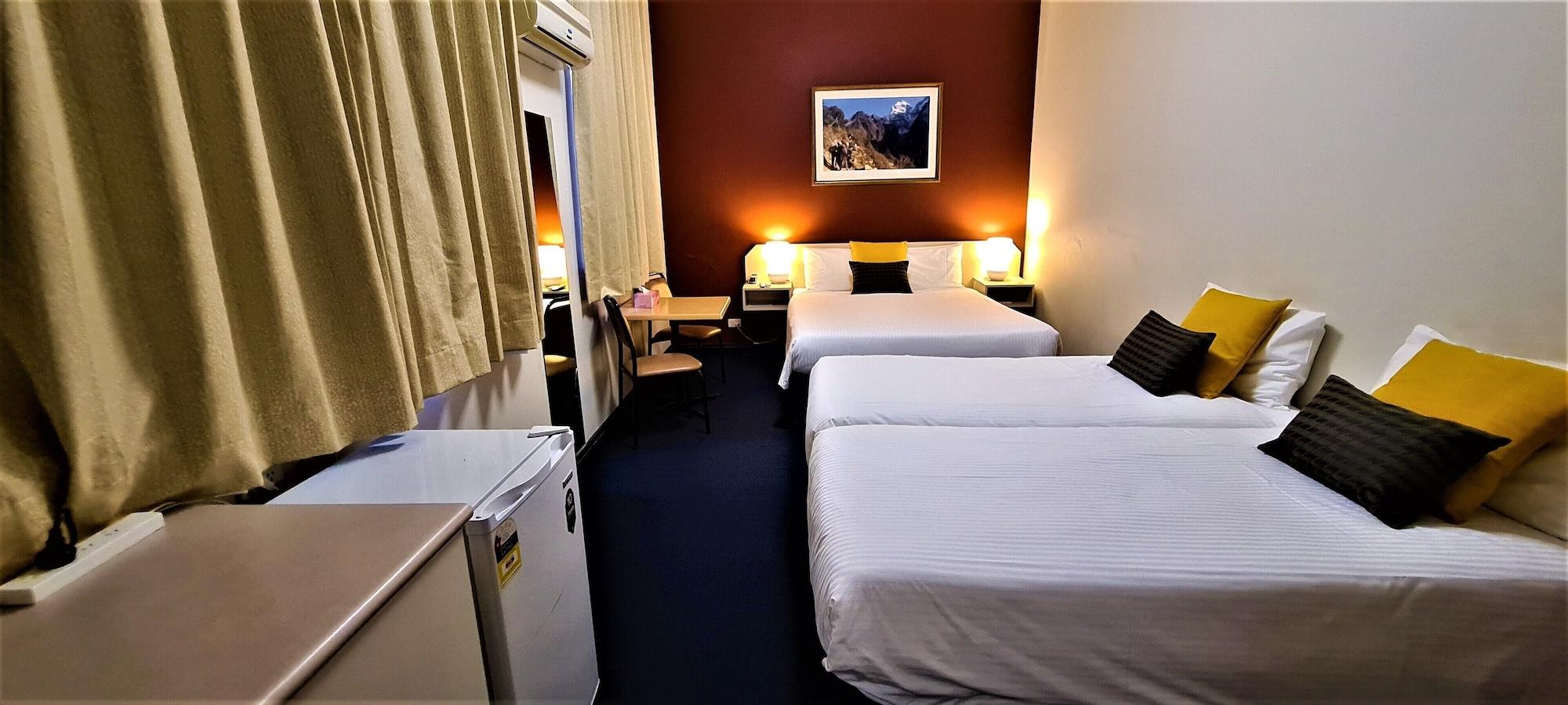 Brunswick Tower Hotel Melbourne Bagian luar foto
