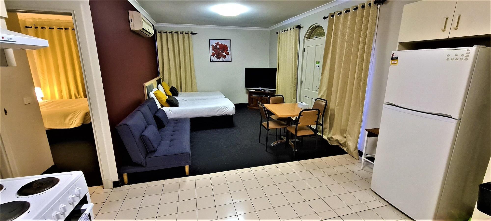 Brunswick Tower Hotel Melbourne Bagian luar foto