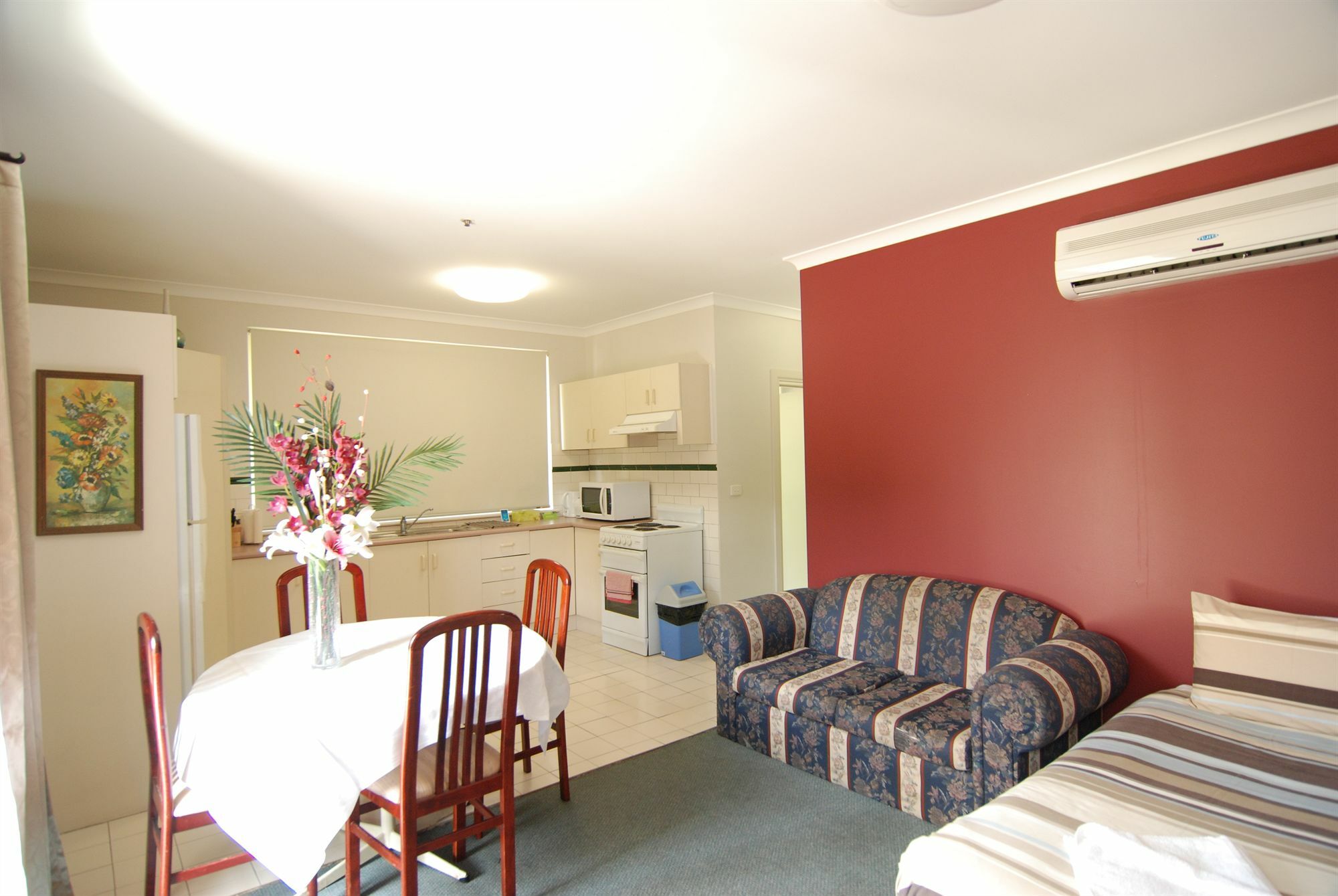 Brunswick Tower Hotel Melbourne Bagian luar foto